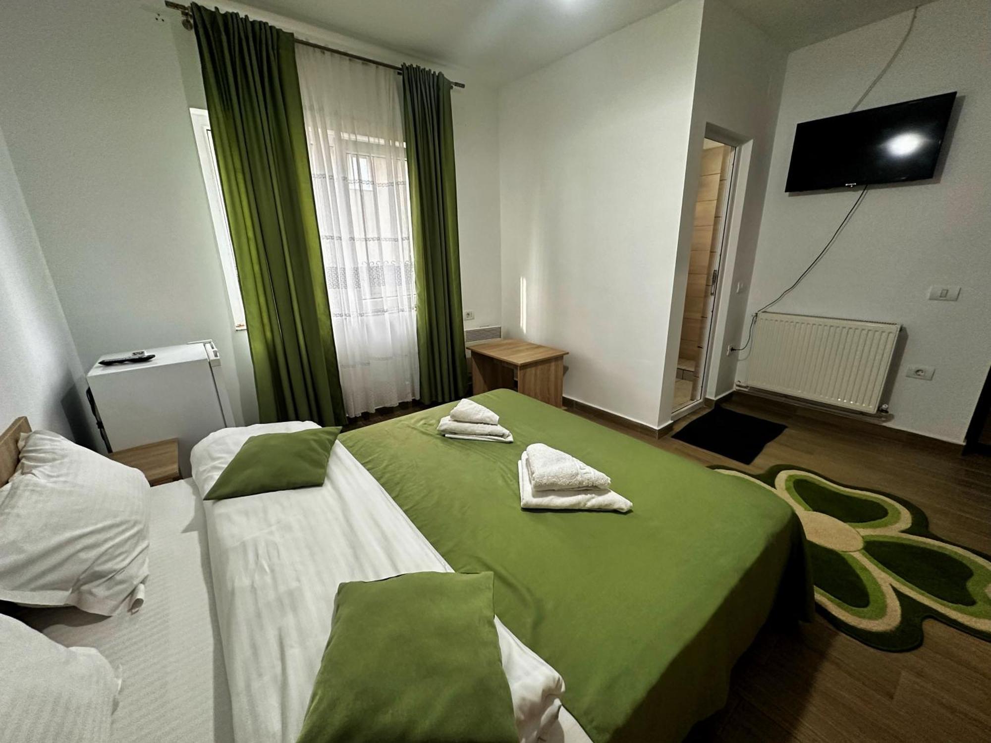 Casa Enka Hotell Tuzla Eksteriør bilde