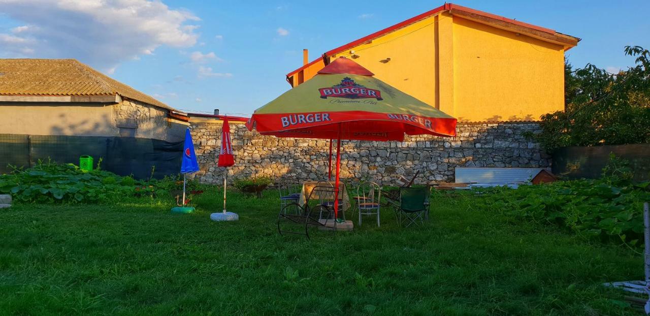 Casa Enka Hotell Tuzla Eksteriør bilde